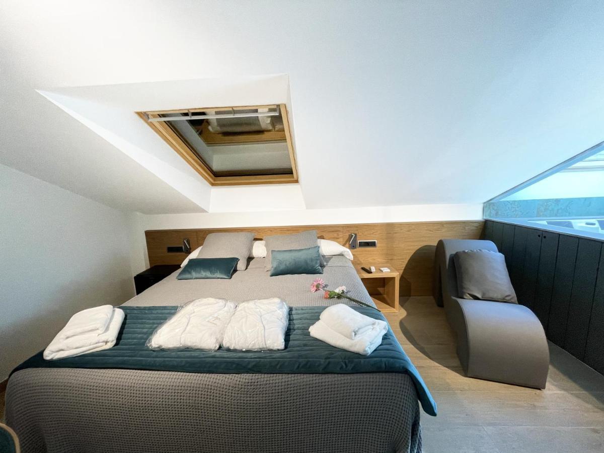 Hostal Restaurante Ibaisek Zudaire Exteriör bild