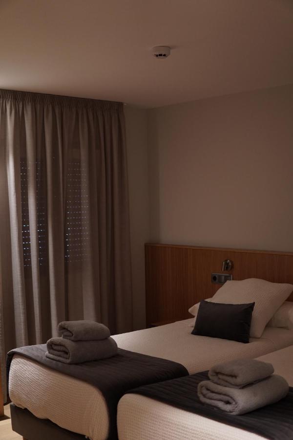 Hostal Restaurante Ibaisek Zudaire Exteriör bild